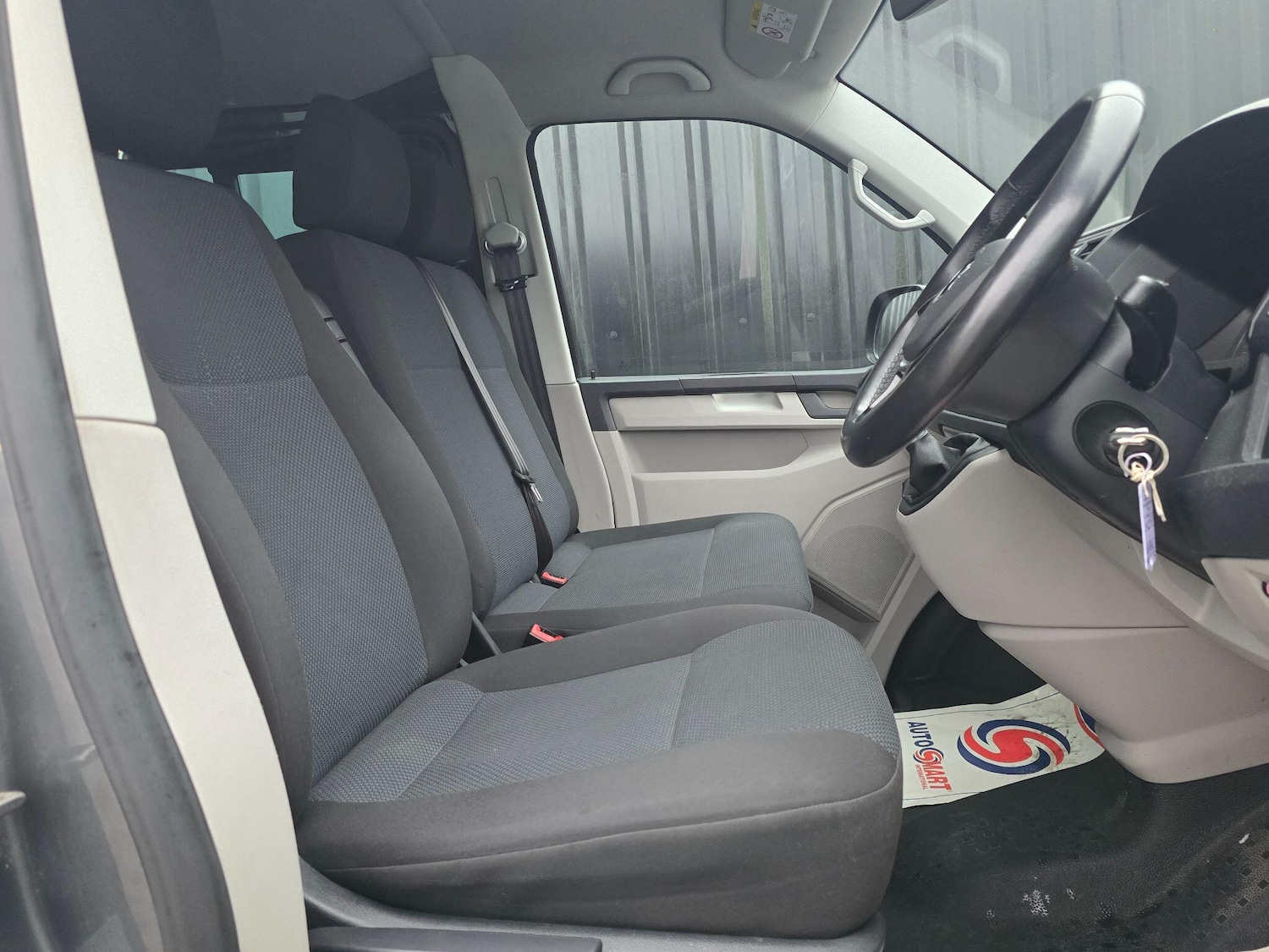 Used Volkswagen Transporter 2016 for sale - 76975676: Photo 18