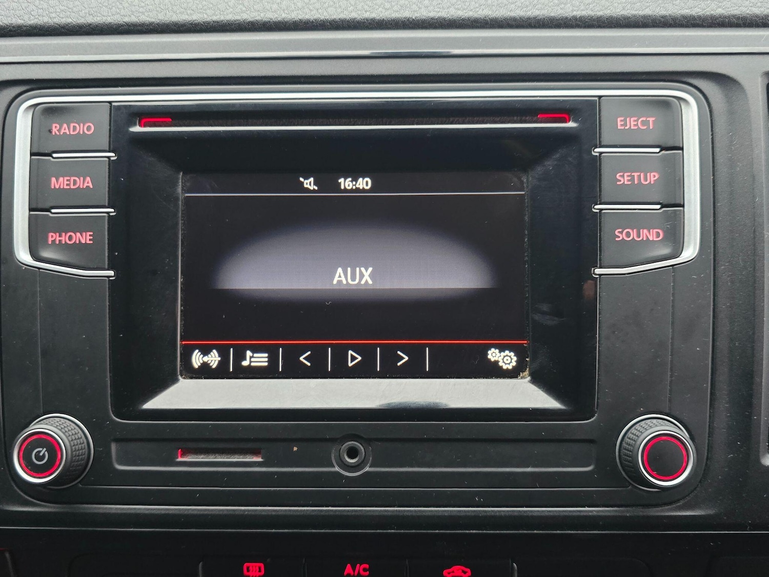 Used Volkswagen Transporter 2016 for sale - 76975676: Photo 38