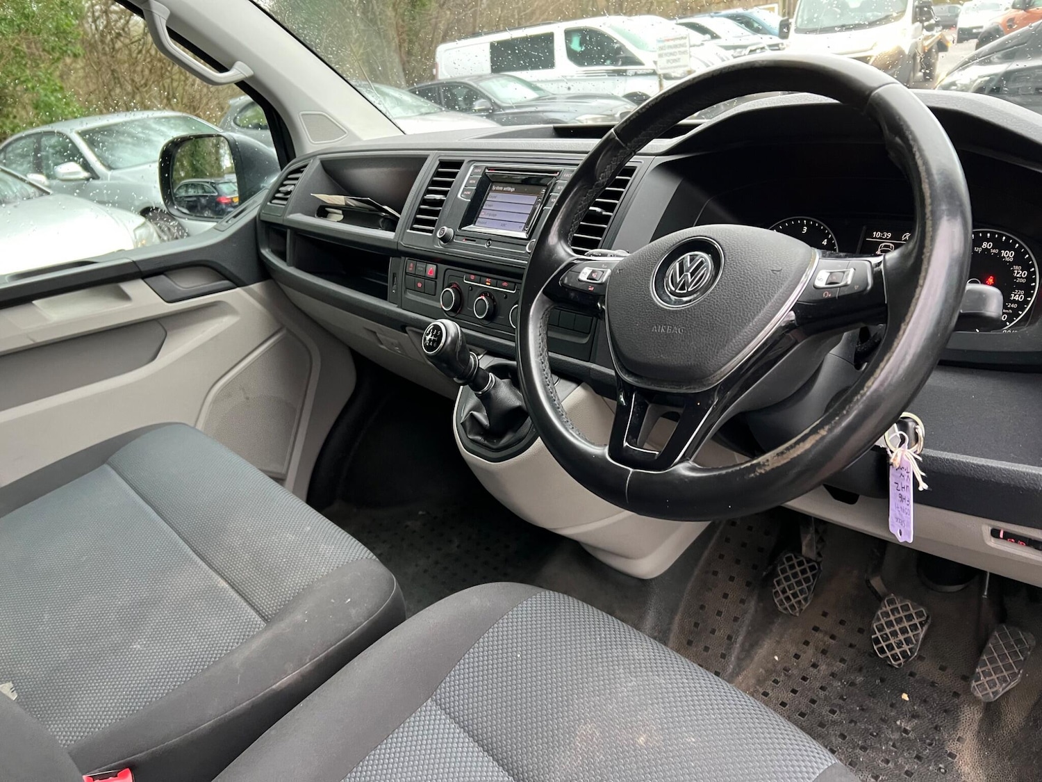 Used Volkswagen Transporter 2016 for sale - 76975676: Photo 8