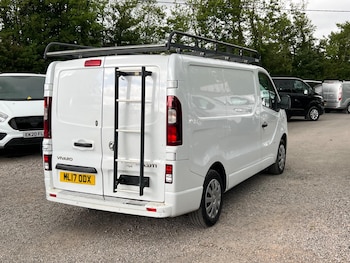 Used Vauxhall Vivaro 2017 for sale - 78585500: Photo