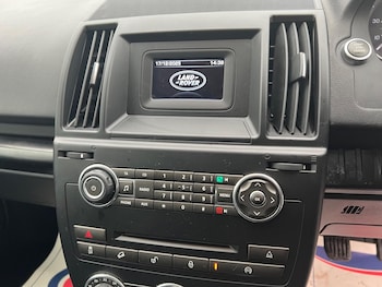 Used Land Rover Freelander 2014 for sale - 76975526: Photo