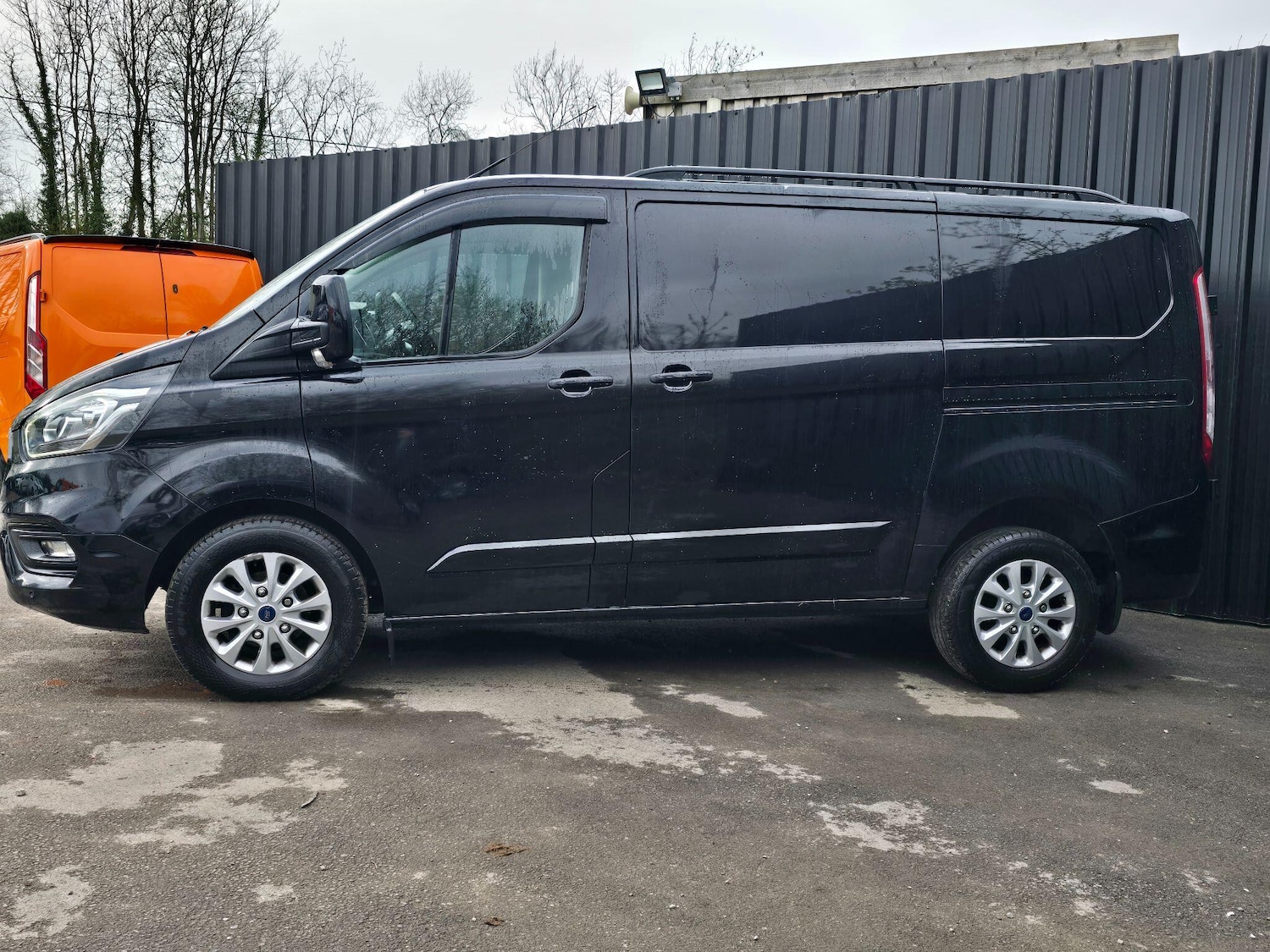 Used Ford Transit Custom 2022 for sale - 78147791: Photo 2