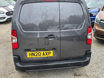 Used Citroen Berlingo 2020 for sale - 76268214: Photo 2