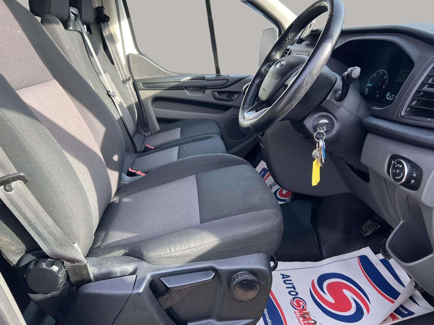 Used Ford Transit Custom 2019 for sale - 76572991: Photo 17