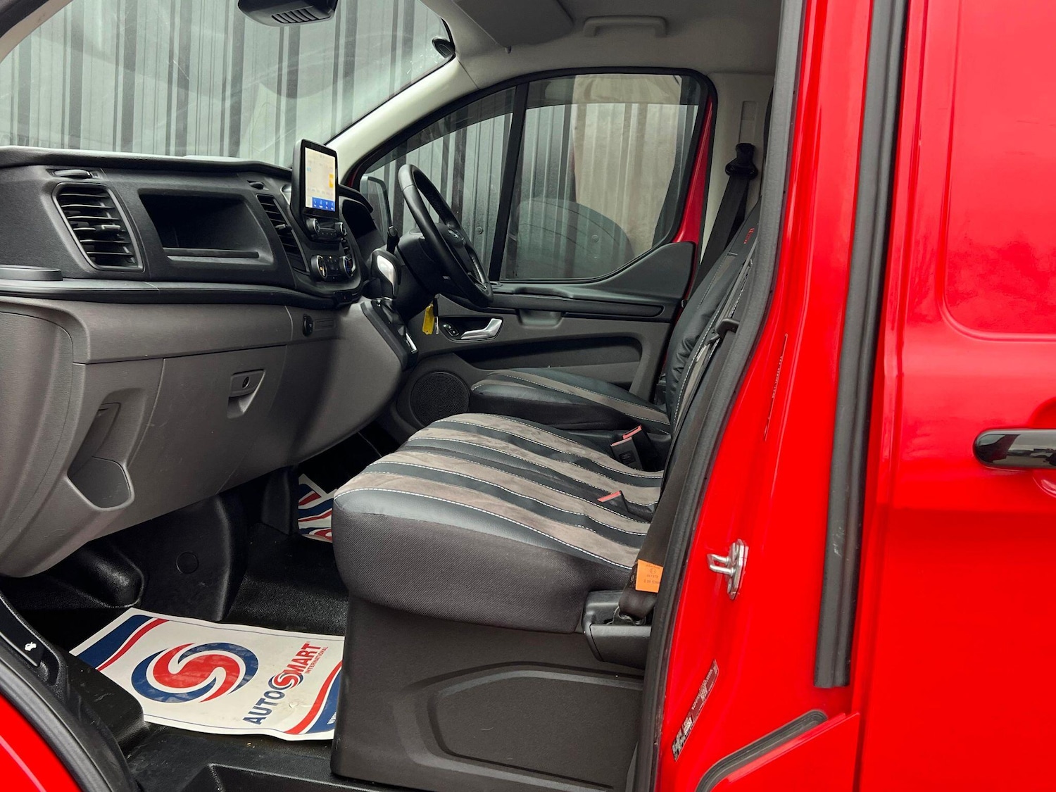 Used Ford Transit Custom for sale - 78007621: Photo 28