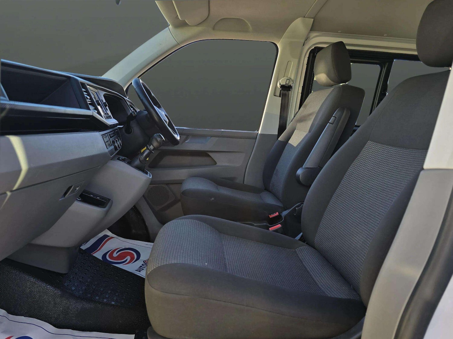 Used Volkswagen Transporter 2021 for sale - 76965173: Photo 19