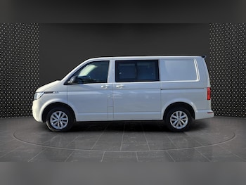 Used Volkswagen Transporter 2021 for sale - 76965173: Photo