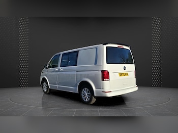 Used Volkswagen Transporter 2021 for sale - 76965173: Photo