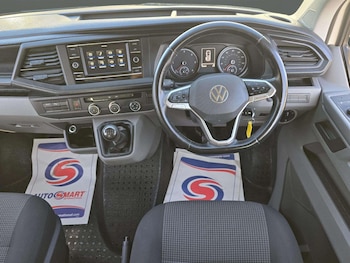 Used Volkswagen Transporter 2021 for sale - 76965173: Photo