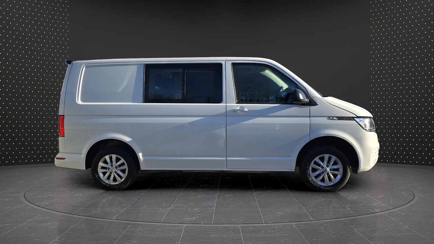 Used Volkswagen Transporter 2021 for sale - 76965173: Photo 7