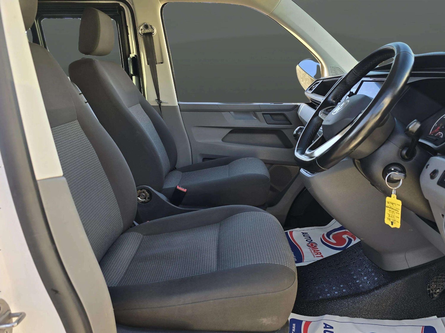 Used Volkswagen Transporter 2021 for sale - 76965173: Photo 8