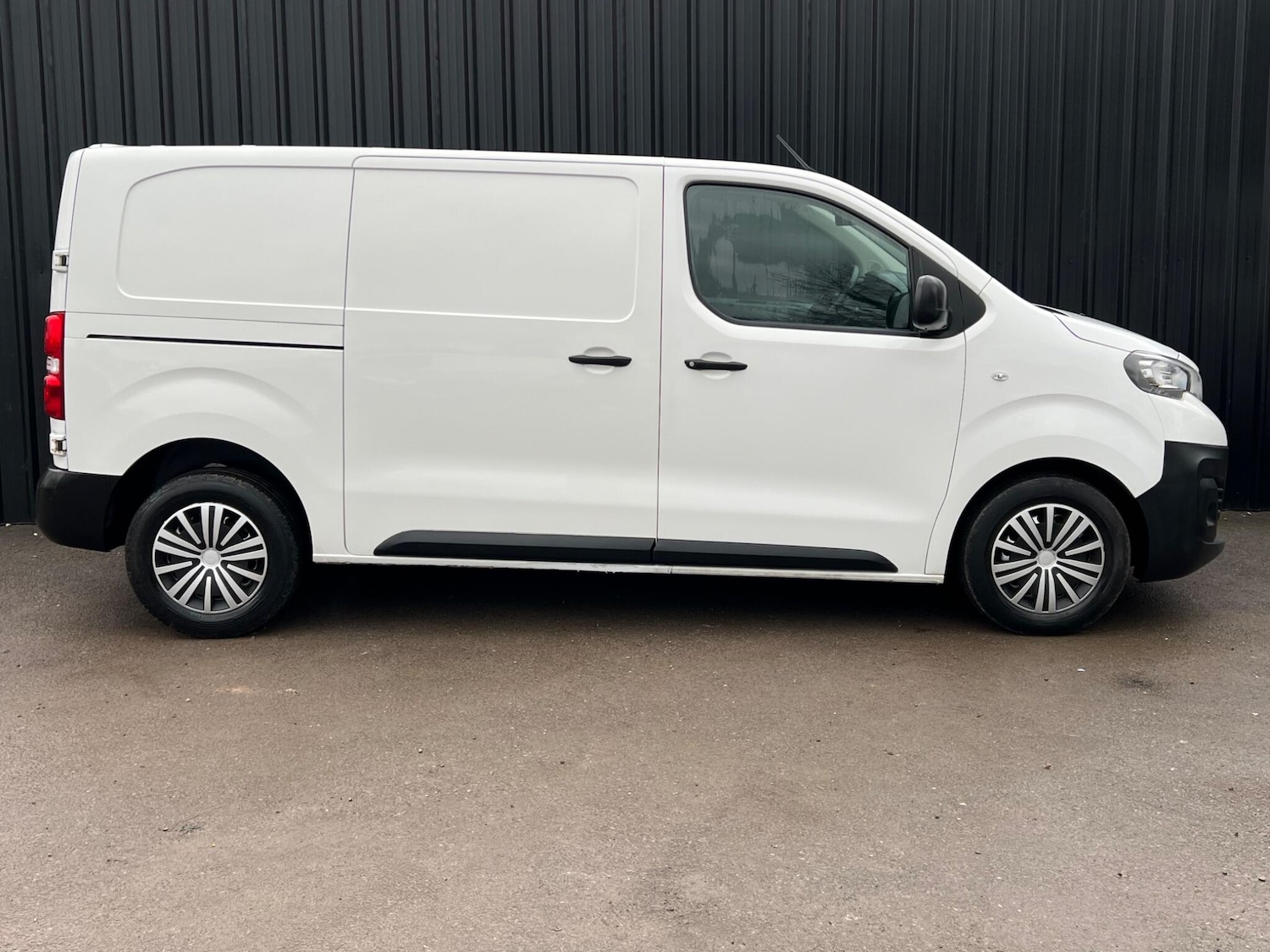 Used Peugeot Expert 2021 for sale - 77266950: Photo 14