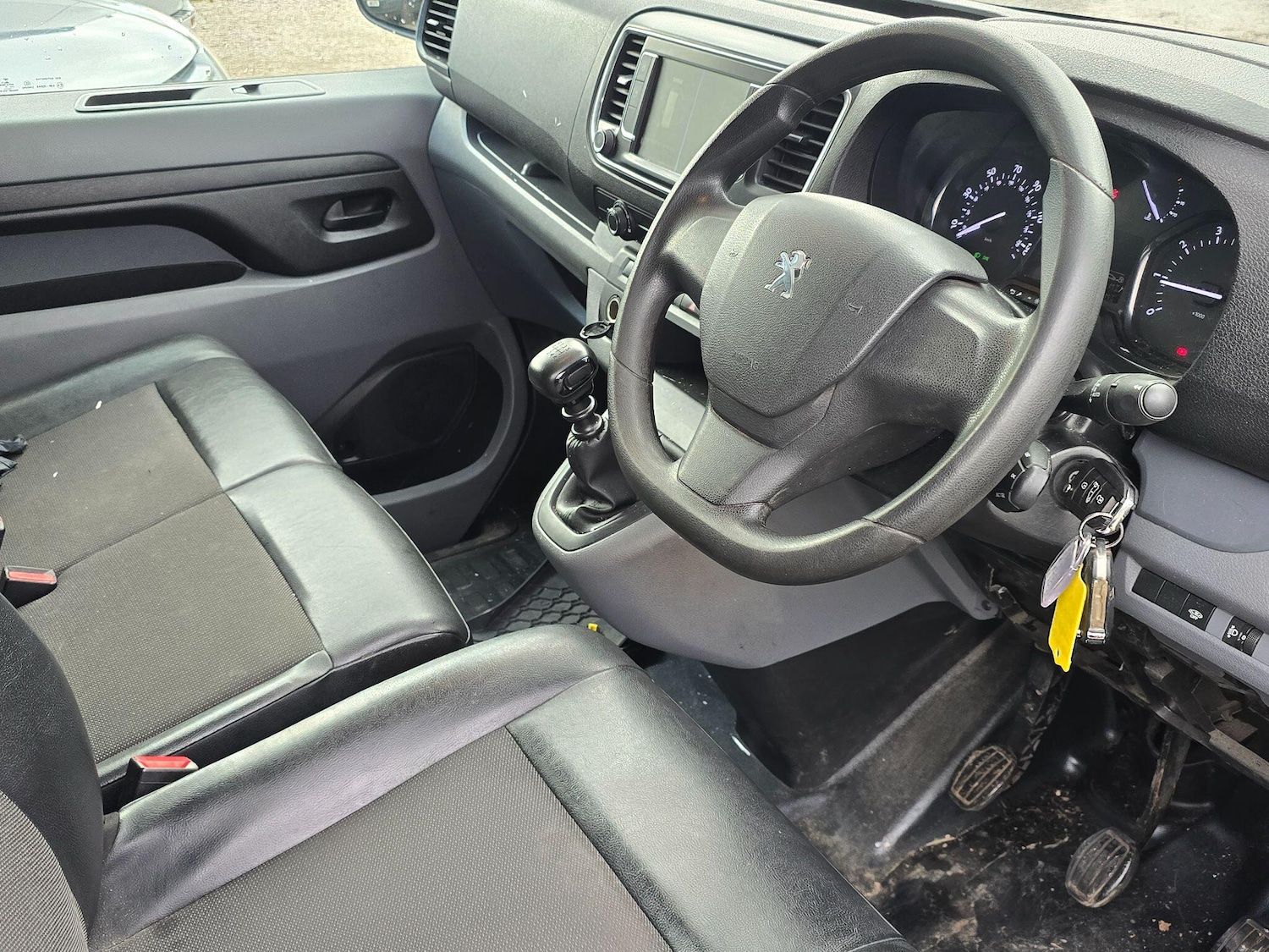 Used Peugeot Expert 2021 for sale - 77266950: Photo 2