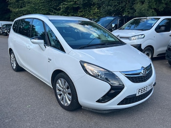 2013 (63) - 2.0 CDTi SE Euro 5 5dr