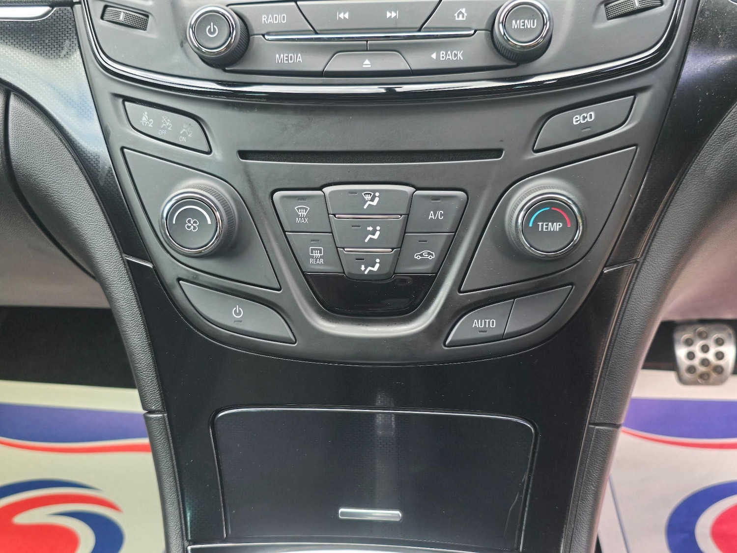 Used Vauxhall Insignia 2016 for sale - 76965442: Photo 17