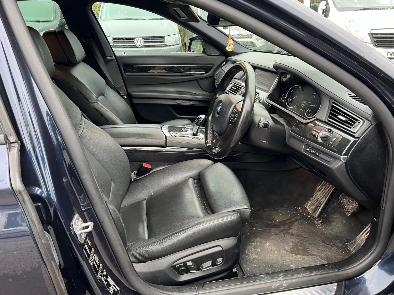 Used BMW 7 Series 2015 for sale - 77050026: Photo 3