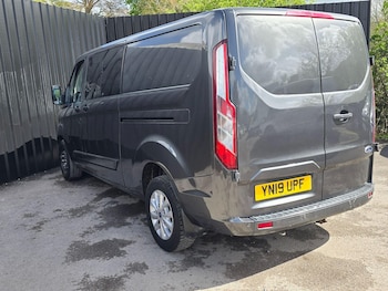 Used Ford Transit Custom 2019 for sale - 78231018: Photo
