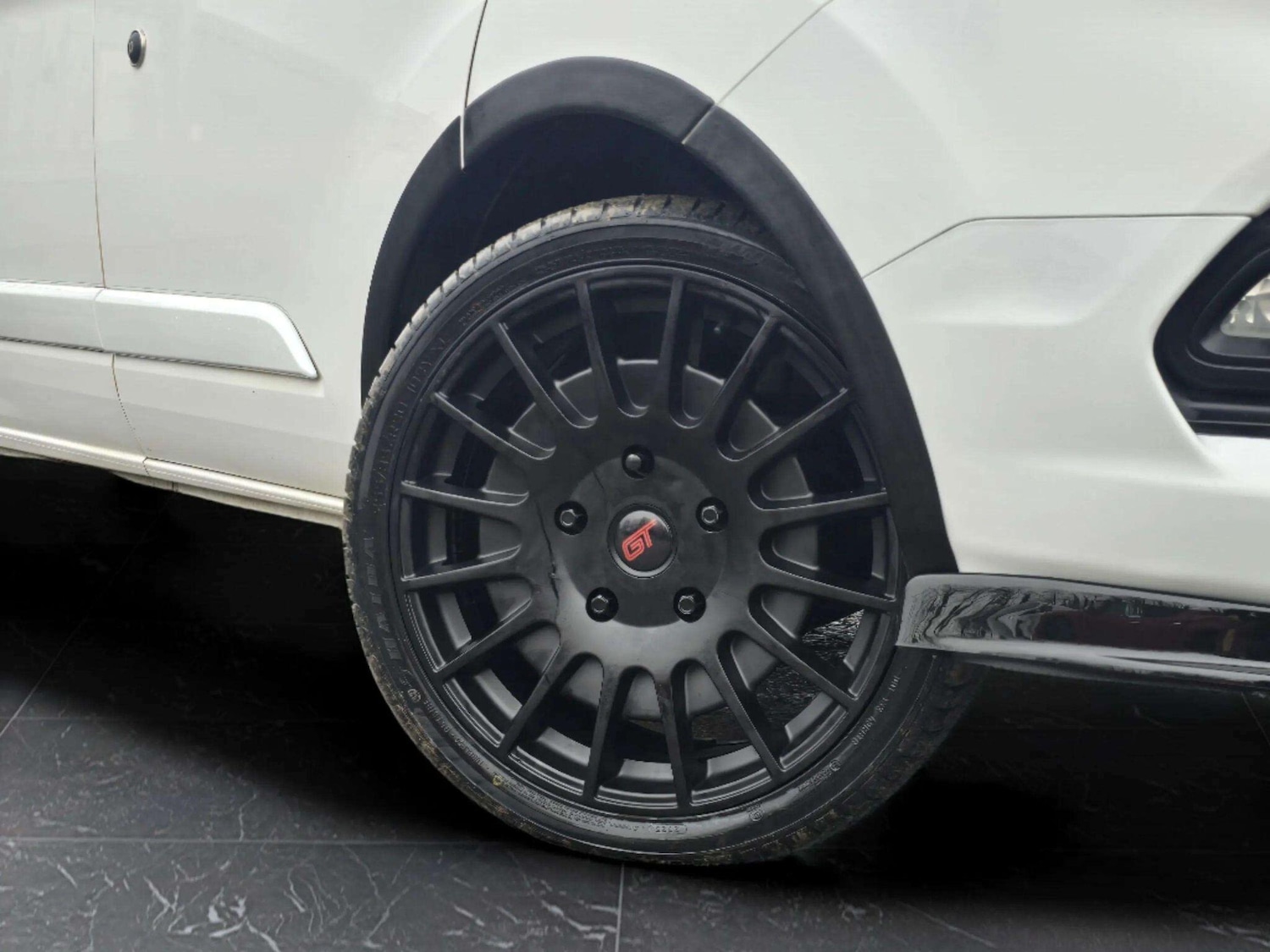 Used Ford Transit Custom 2019 for sale - 76965650: Photo 2