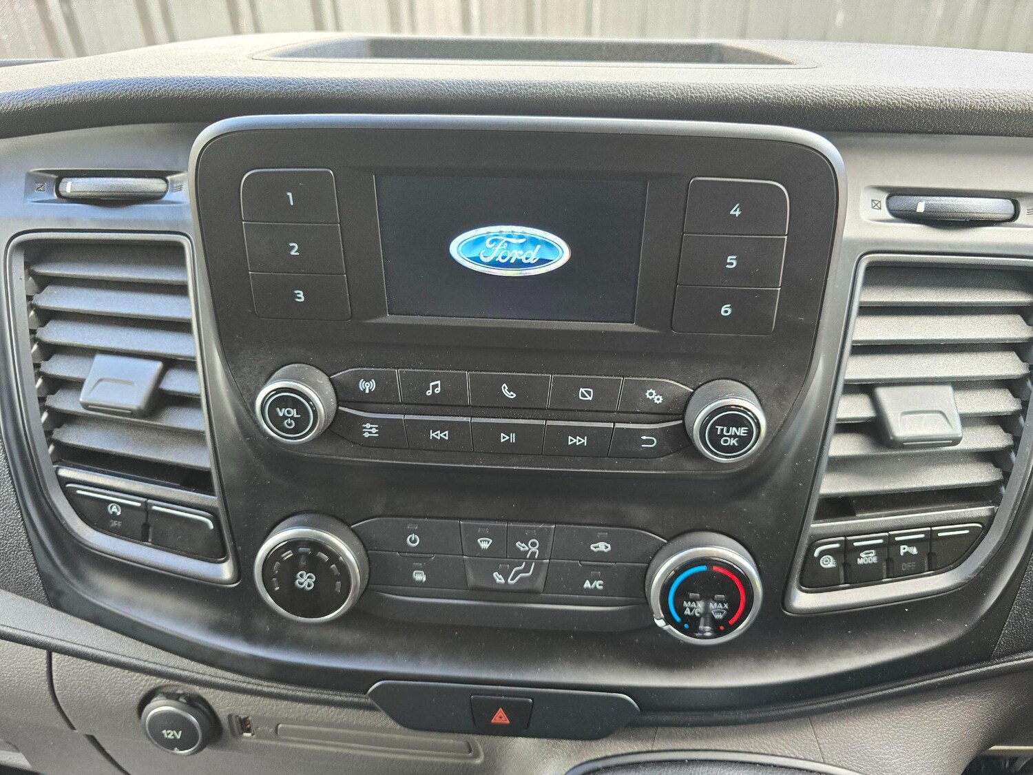 Used Ford Transit Custom 2020 for sale - 77611540: Photo 36