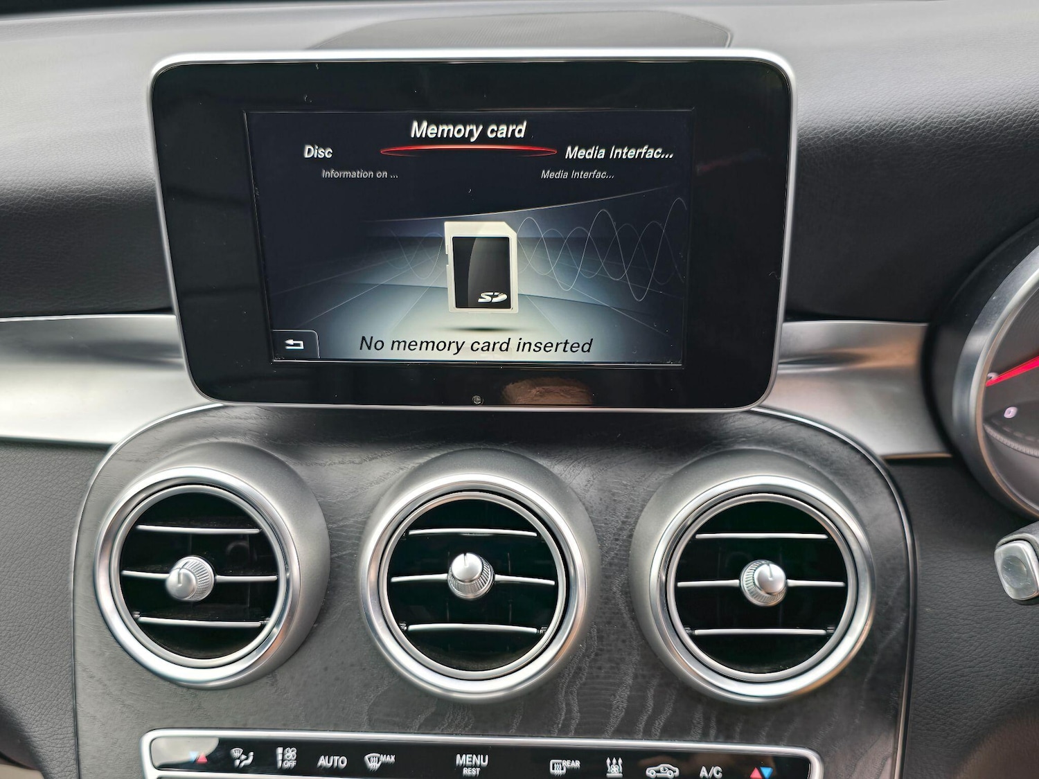 Used Mercedes-Benz C Class 2017 for sale - 76743460: Photo 13