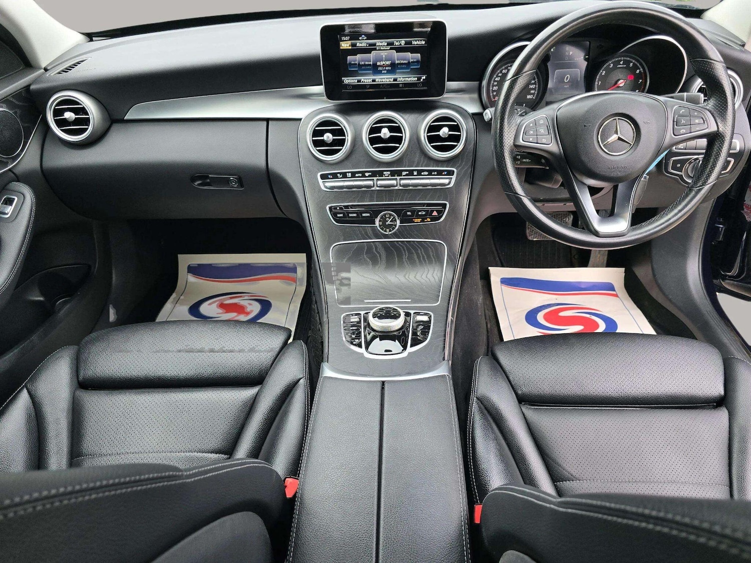 Used Mercedes-Benz C Class 2017 for sale - 76743460: Photo 2