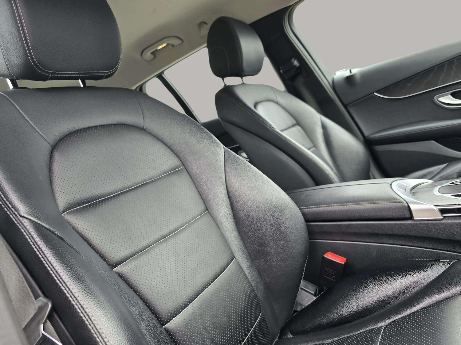 Used Mercedes-Benz C Class 2017 for sale - 76743460: Photo 39