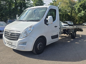 Vauxhall - Movano