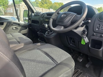 Used Vauxhall Movano 2018 for sale - 76268412: Photo 2