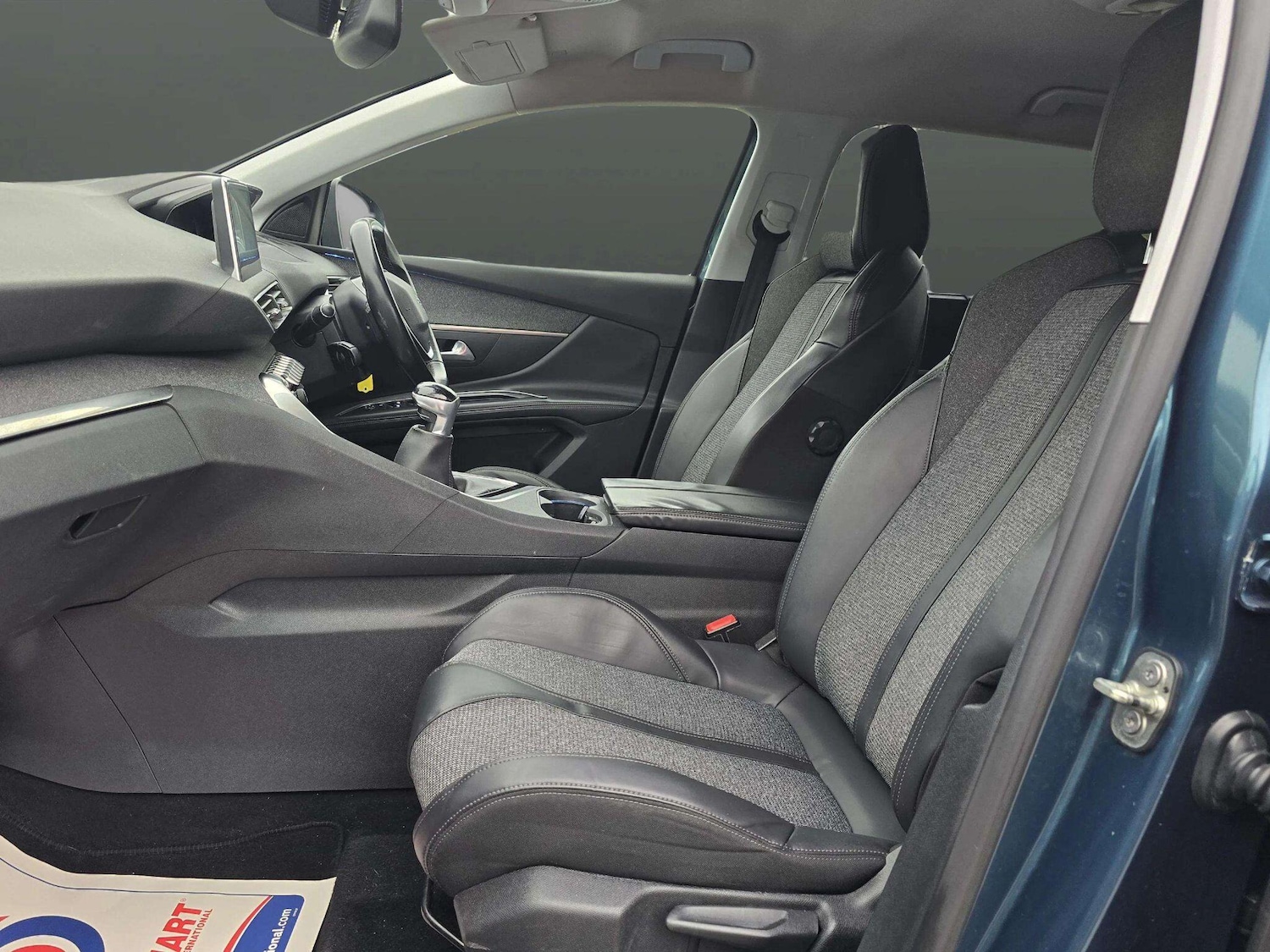 Used Peugeot 5008 2018 for sale - 77202912: Photo 30