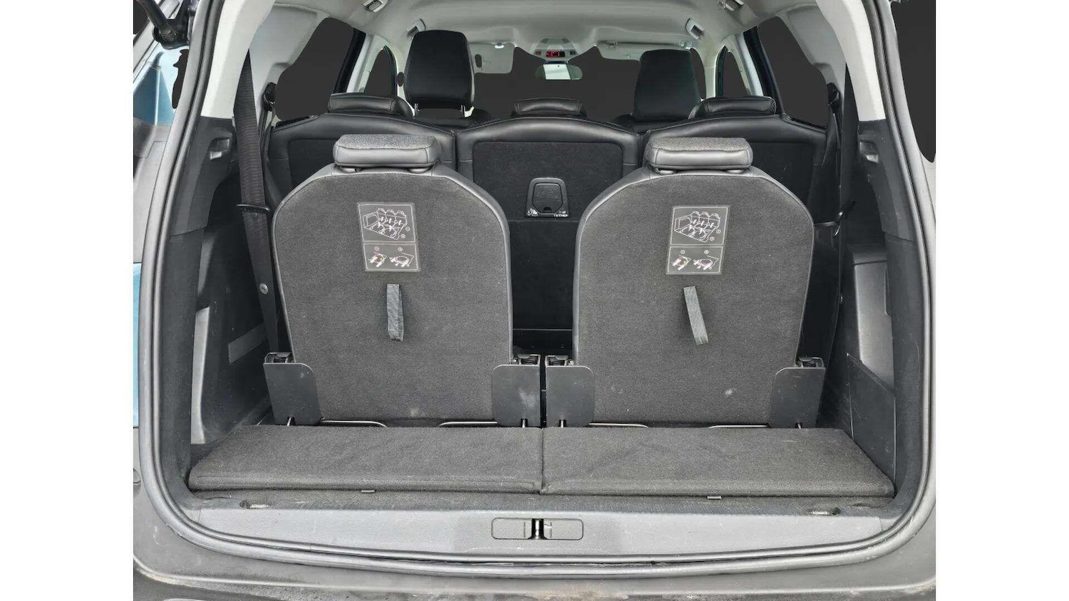 Used Peugeot 5008 2018 for sale - 77202912: Photo 33