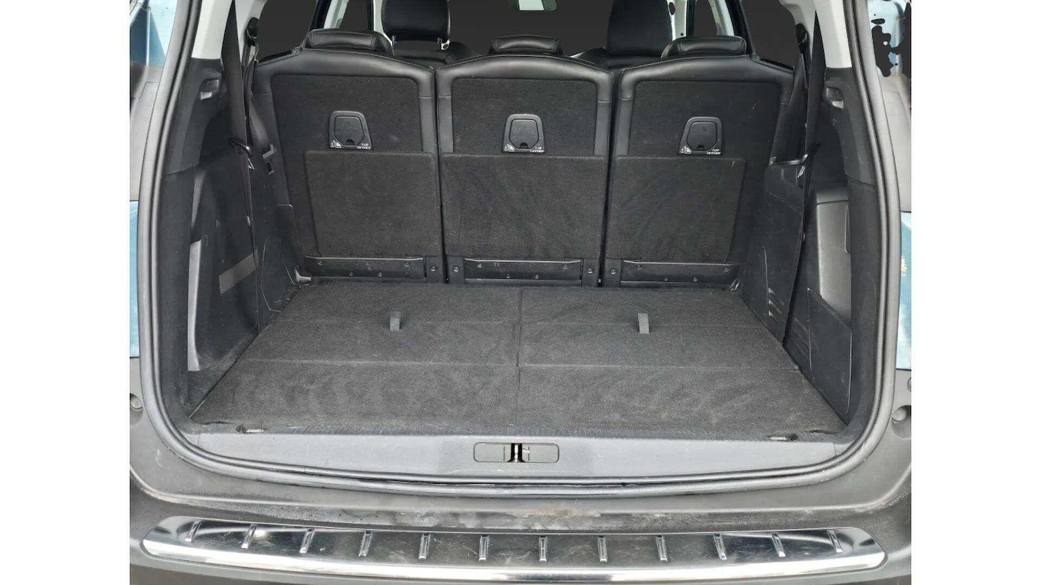 Used Peugeot 5008 2018 for sale - 77202912: Photo 35