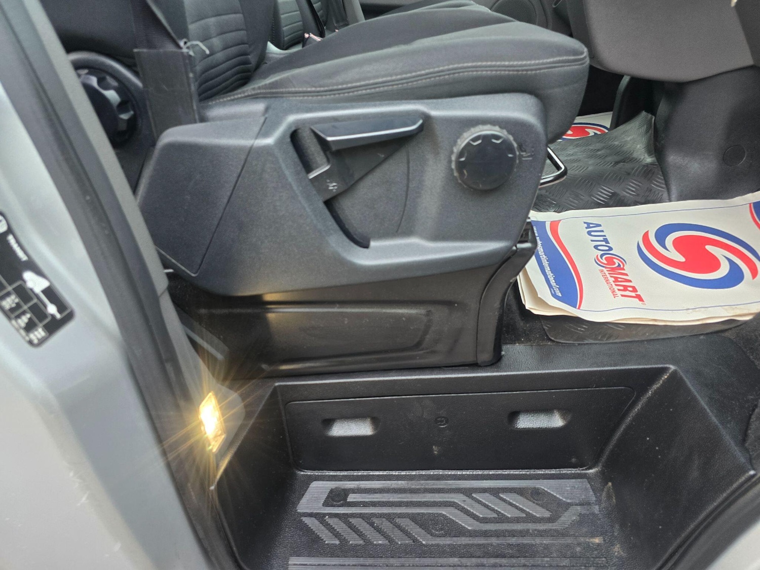 Used Ford Transit Custom 2019 for sale - 76268215: Photo 32