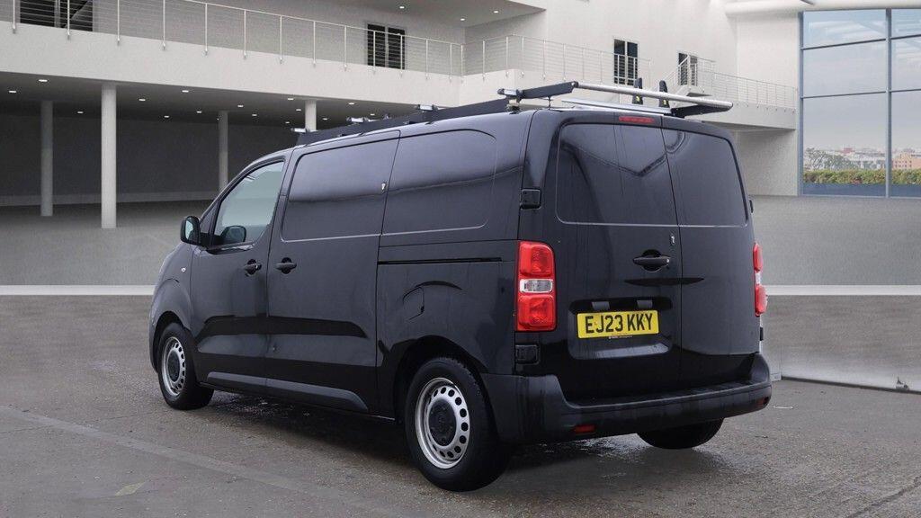 Used Toyota ProAce 2023 for sale - 76667035: Photo 4