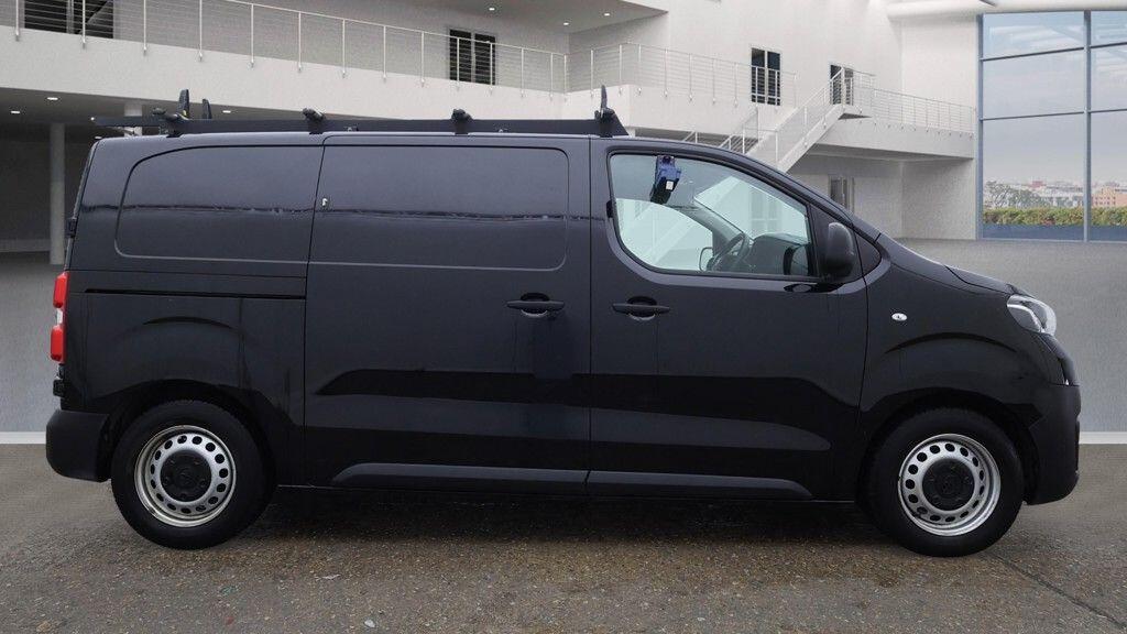 Used Toyota ProAce 2023 for sale - 76667035: Photo 8