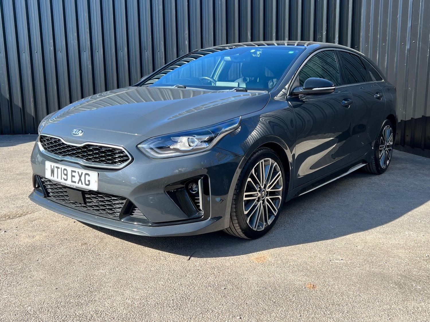 Used Kia Pro Ceed for sale - 78128003: Photo 24