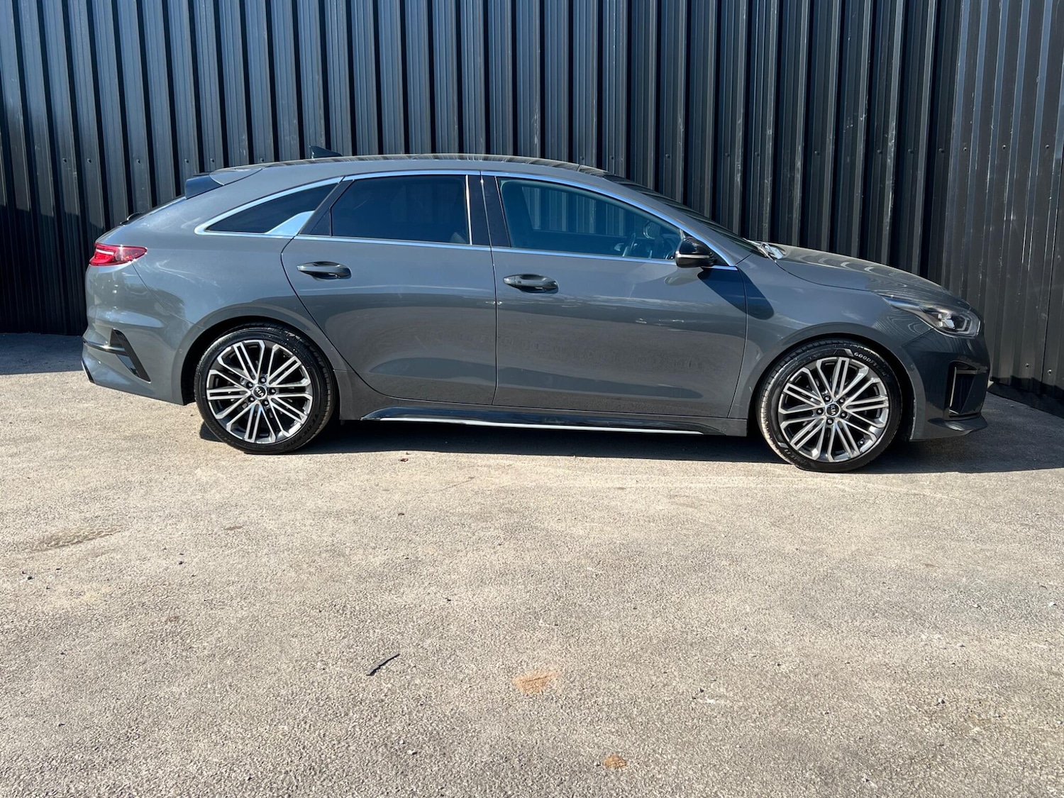 Used Kia Pro Ceed for sale - 78128003: Photo 8