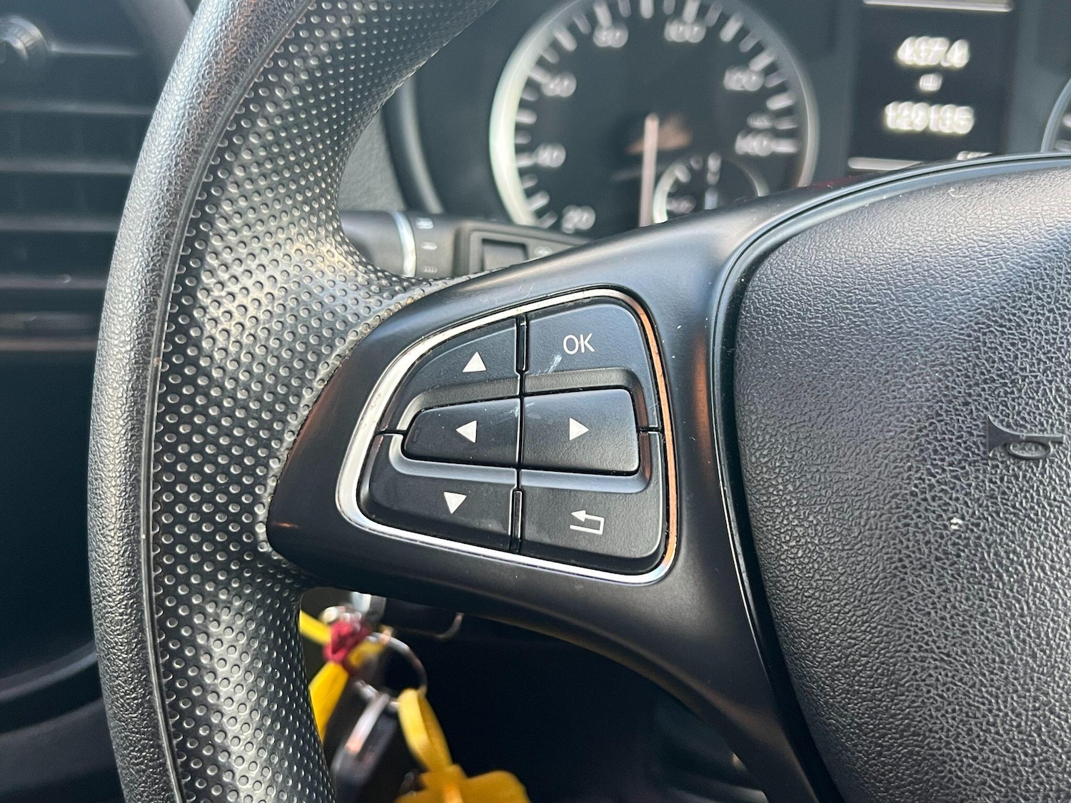 Used Mercedes-Benz Vito 2017 for sale - 76620379: Photo 10