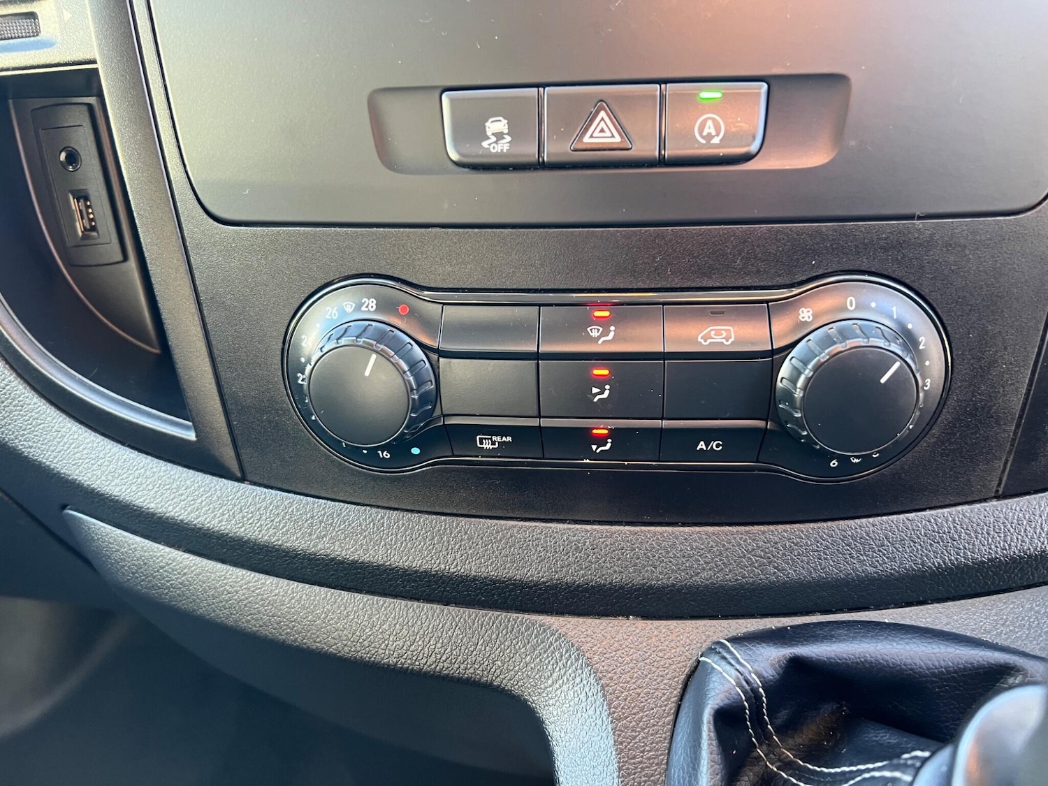 Used Mercedes-Benz Vito 2017 for sale - 76620379: Photo 16