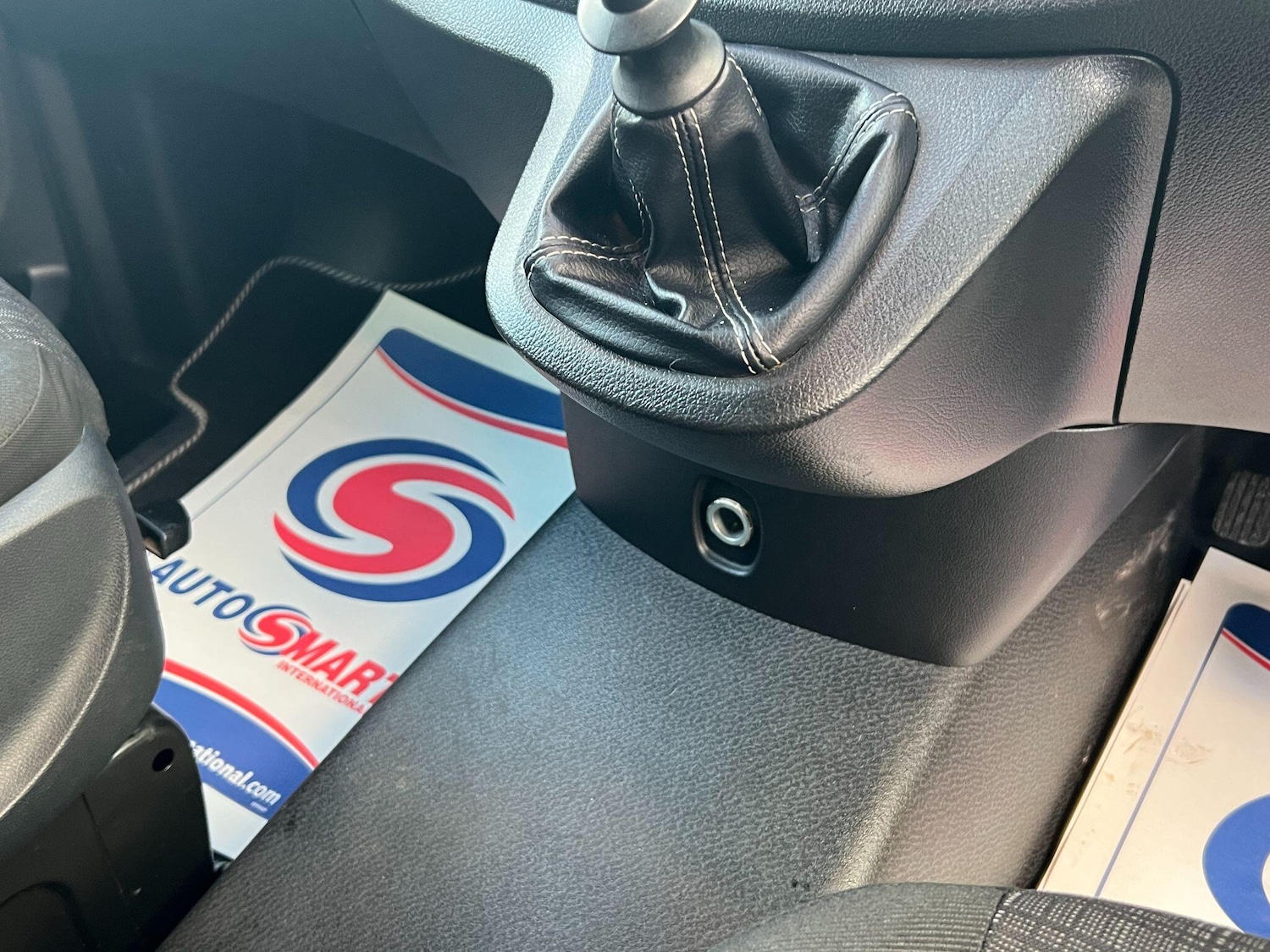 Used Mercedes-Benz Vito 2017 for sale - 76620379: Photo 38