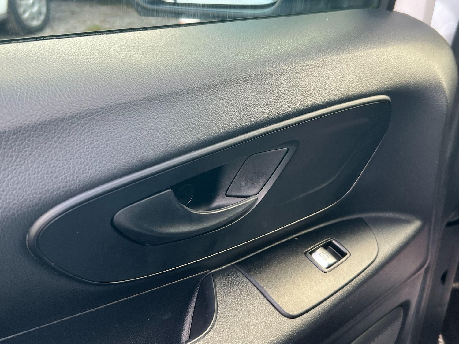 Used Mercedes-Benz Vito 2017 for sale - 76620379: Photo 42