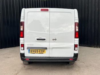 Used Nissan NV300 2019 for sale - 78517425: Photo