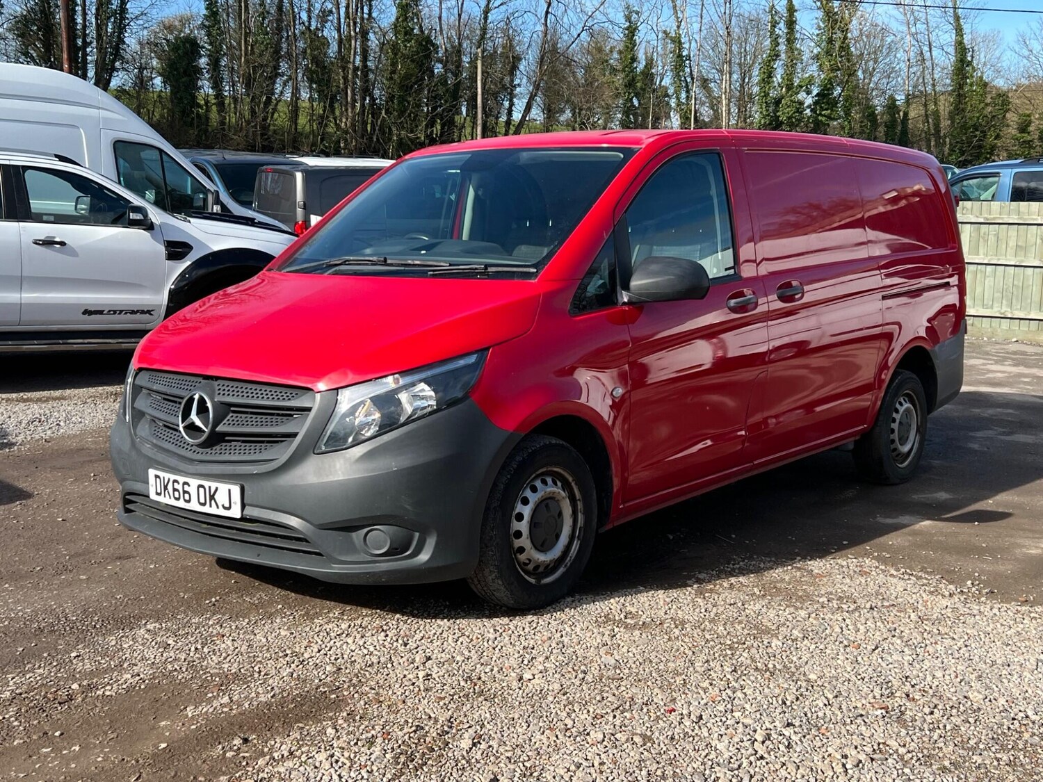 Used Mercedes-Benz Vito 2016 for sale - 77658091: Photo 2