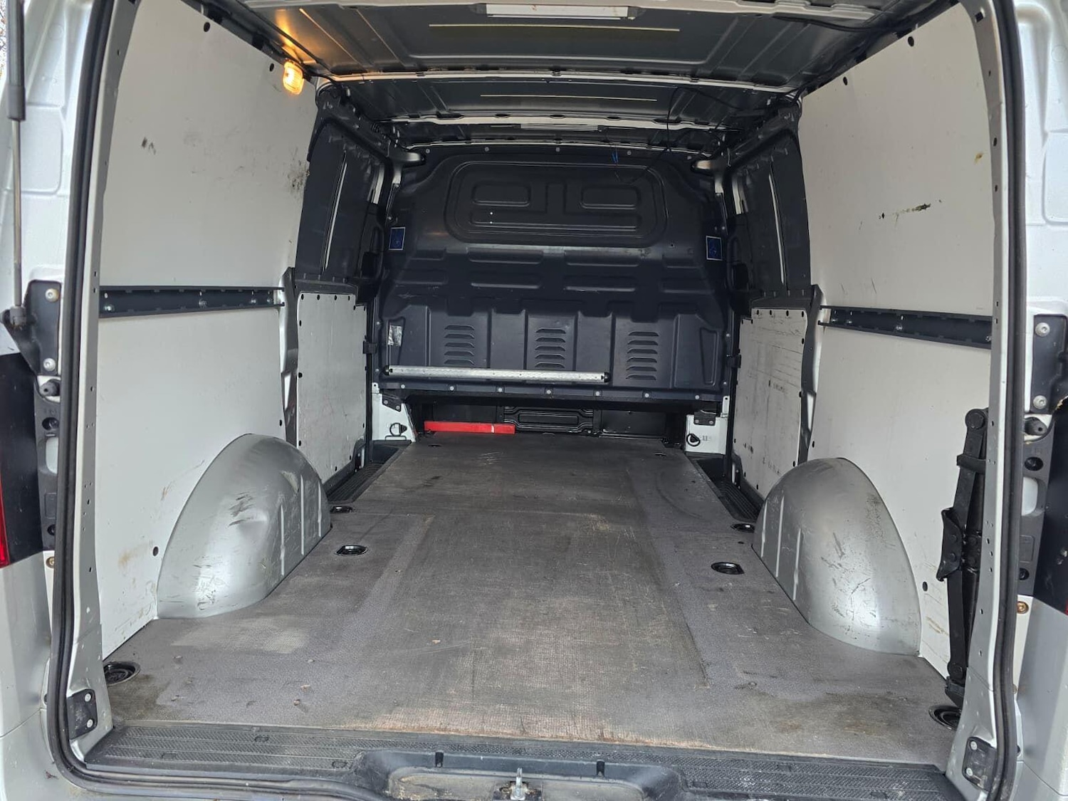 Used Mercedes-Benz Vito 2019 for sale - 76432380: Photo 12