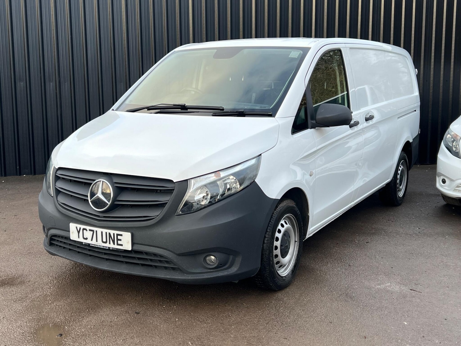 Used Mercedes-Benz Vito 2021 for sale - 77625871: Photo 1