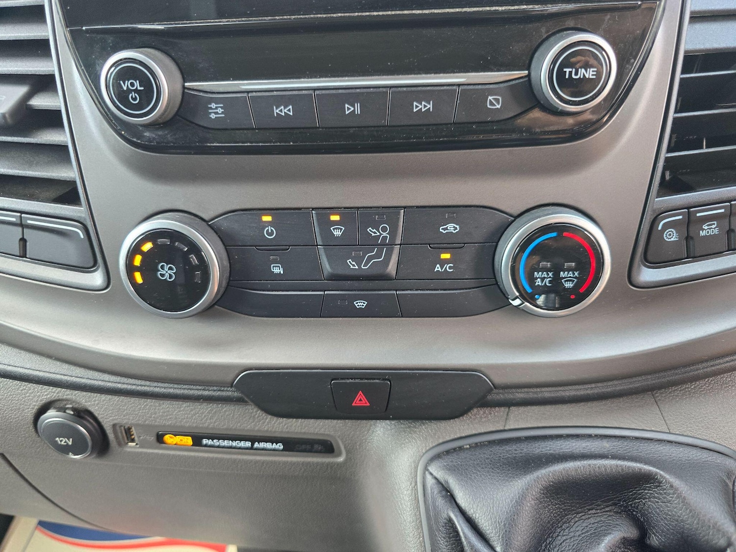 Used Ford Transit Custom 2019 for sale - 76538028: Photo 21