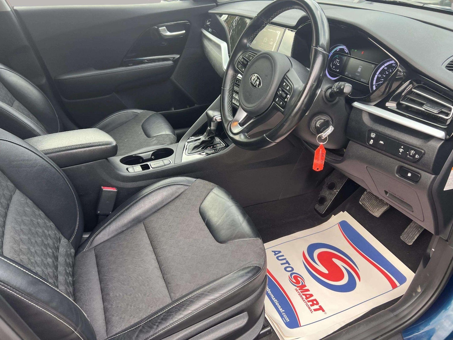 Used Kia Niro 2019 for sale - 76326256: Photo 2