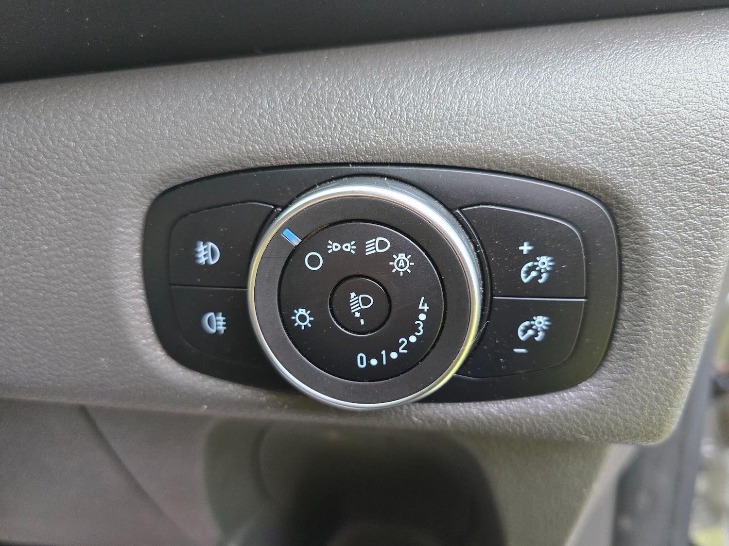 Used Ford Transit Custom 2022 for sale - 76913081: Photo 34