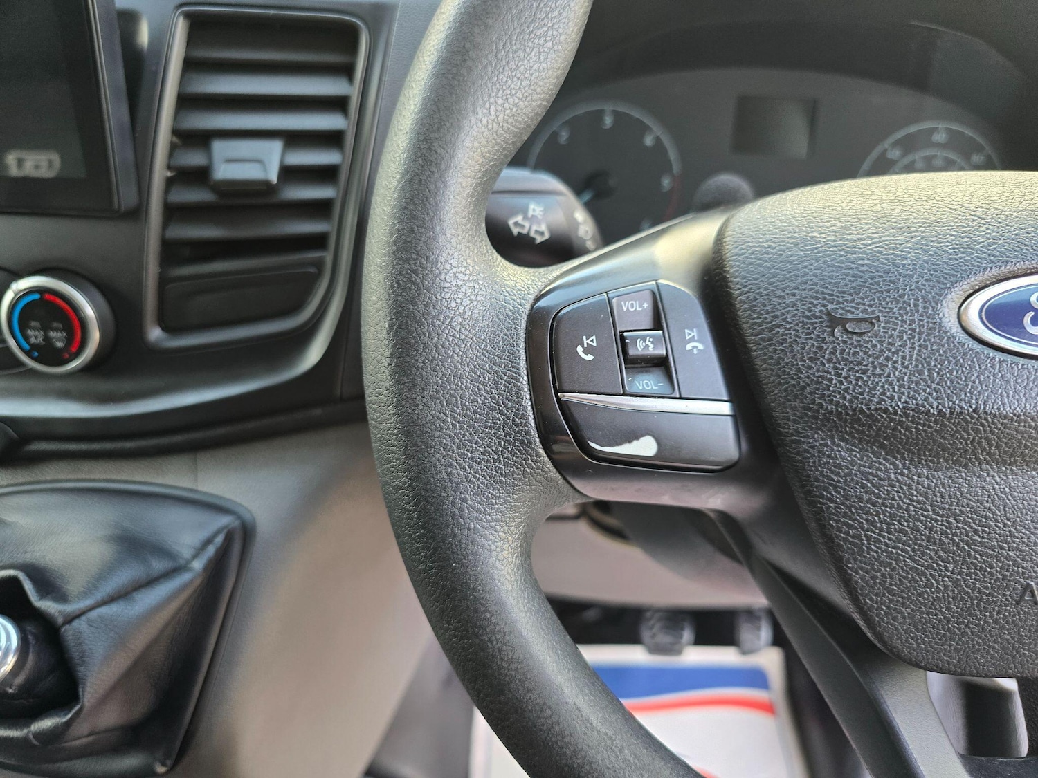 Used Ford Transit Custom 2018 for sale - 78184837: Photo 23