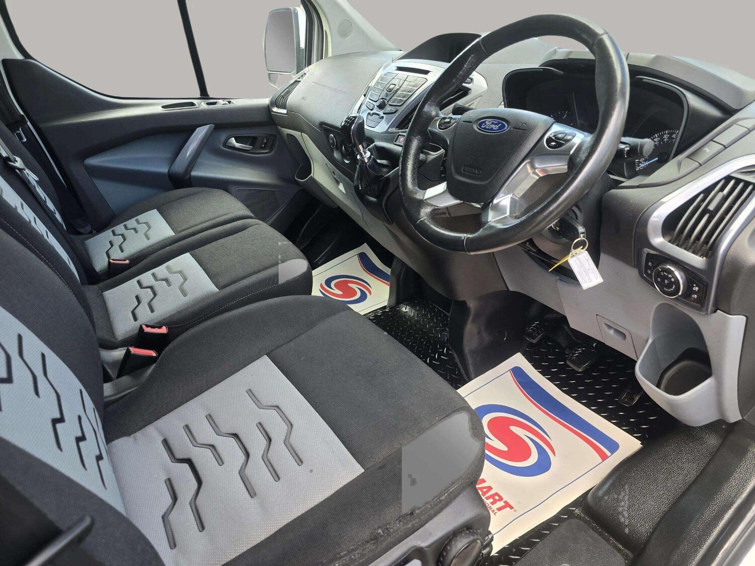 Used Ford Transit Custom 2016 for sale - 76268434: Photo 2