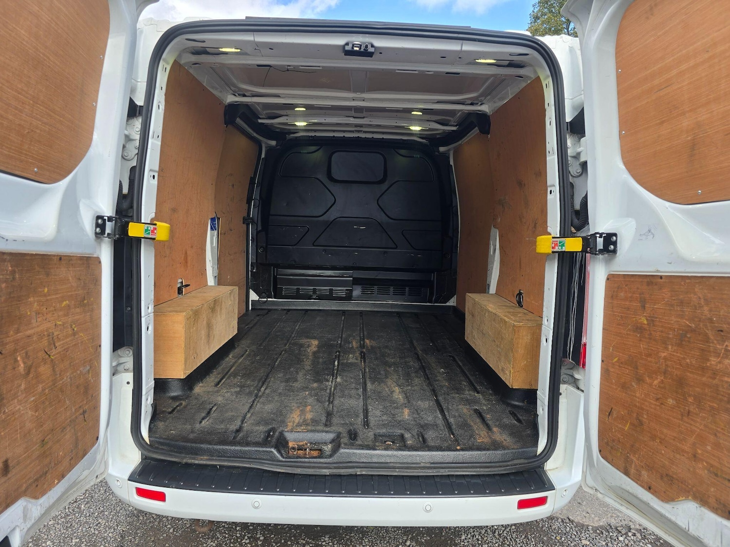 Used Ford Transit Custom 2016 for sale - 76268434: Photo 21